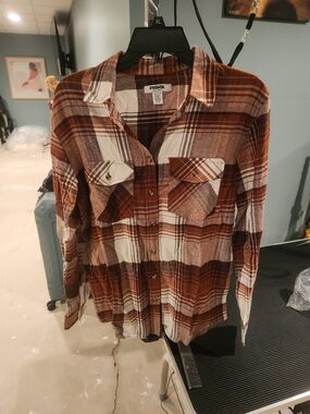 RSQ Women's Rust and Cream Plaid Button-Down Shirt